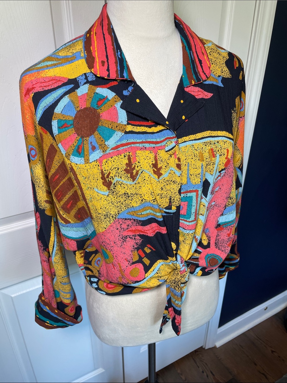Vintage Carole Little Multi Color Abstract Print Tie-Front Button Shirt Size 8
